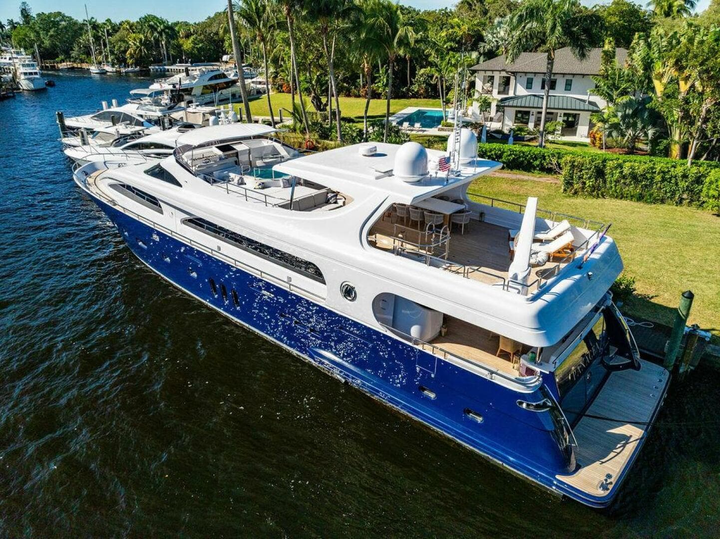 2011 Mengi Yay 115 — photo 5