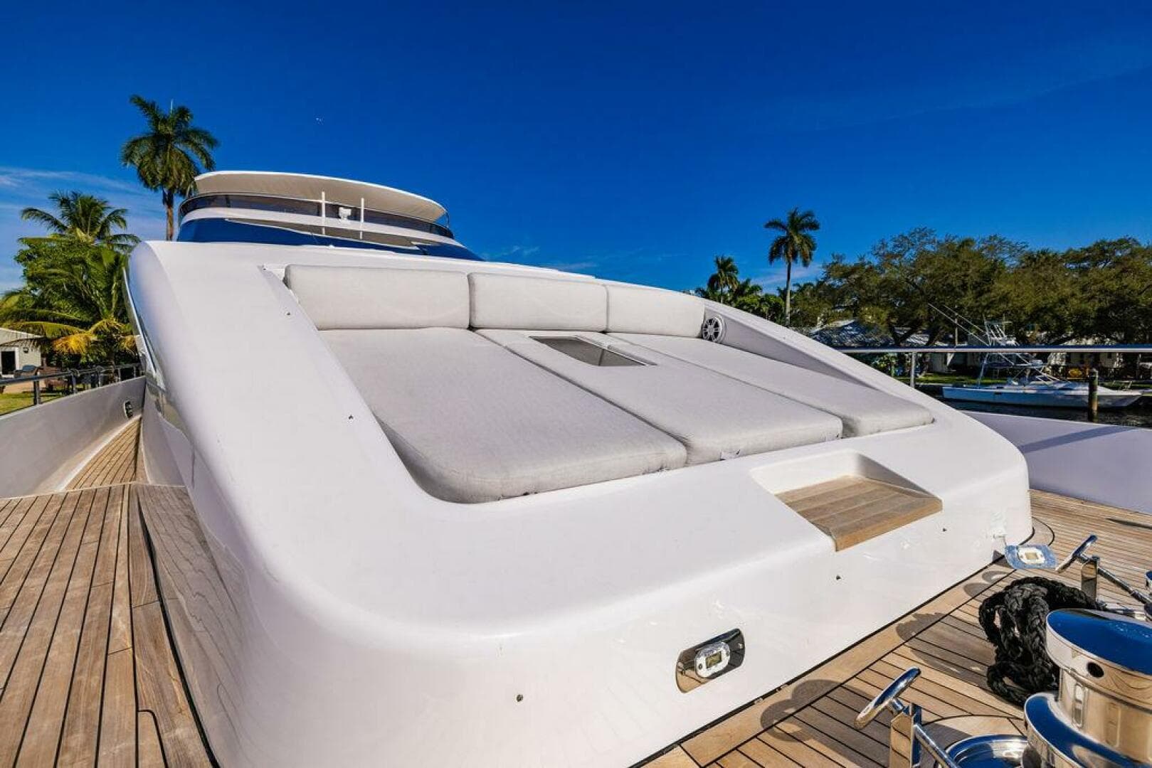 2011 Mengi Yay 115 — photo 20