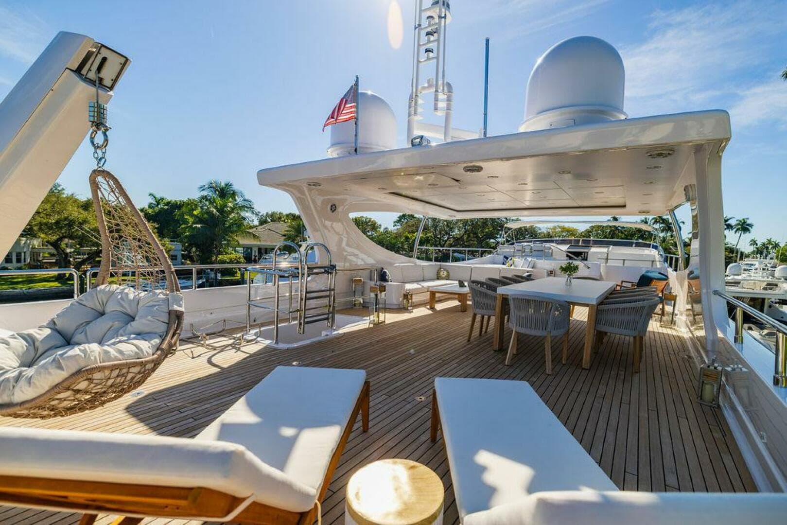 2011 Mengi Yay 115 — photo 22