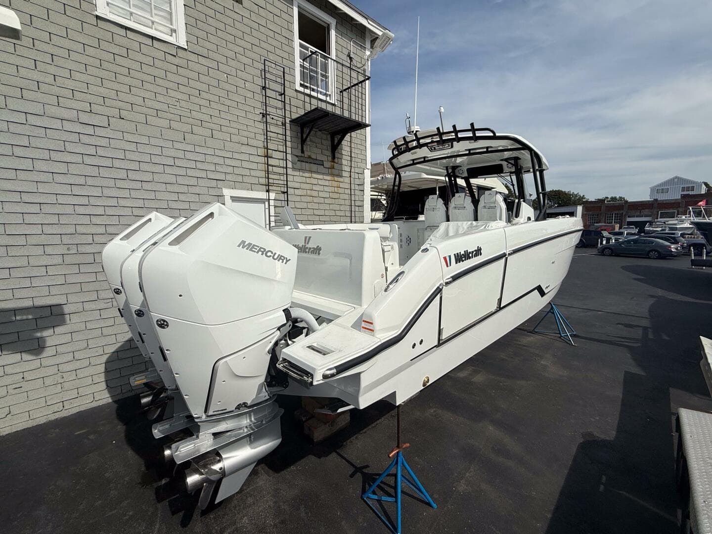 2026 Wellcraft 38 T-Top — photo 16