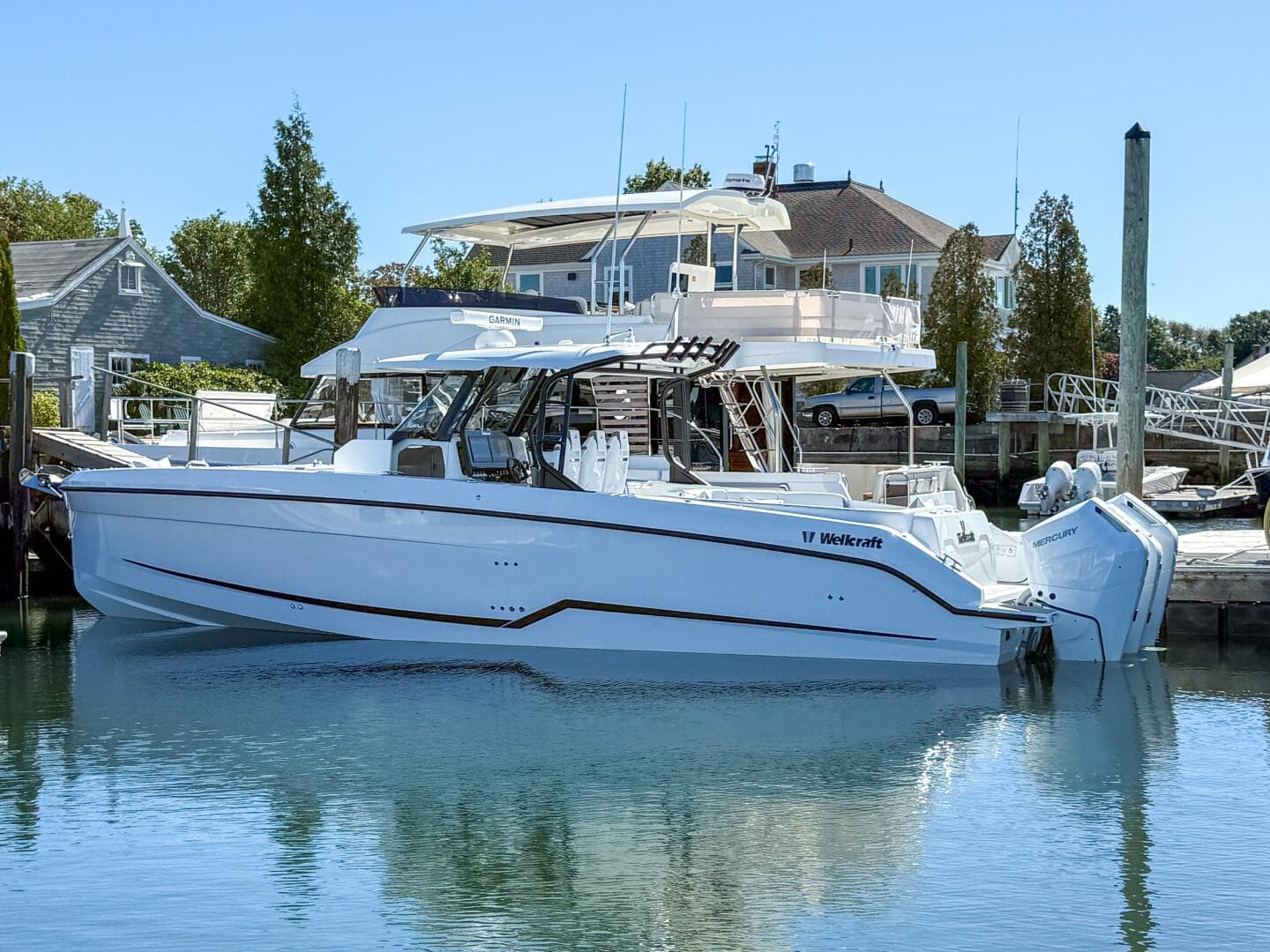 2026 Wellcraft 38 T-Top — photo 2