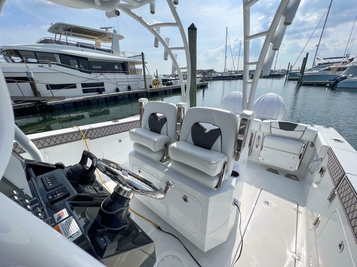 2024 Wellcraft 302 — photo 8