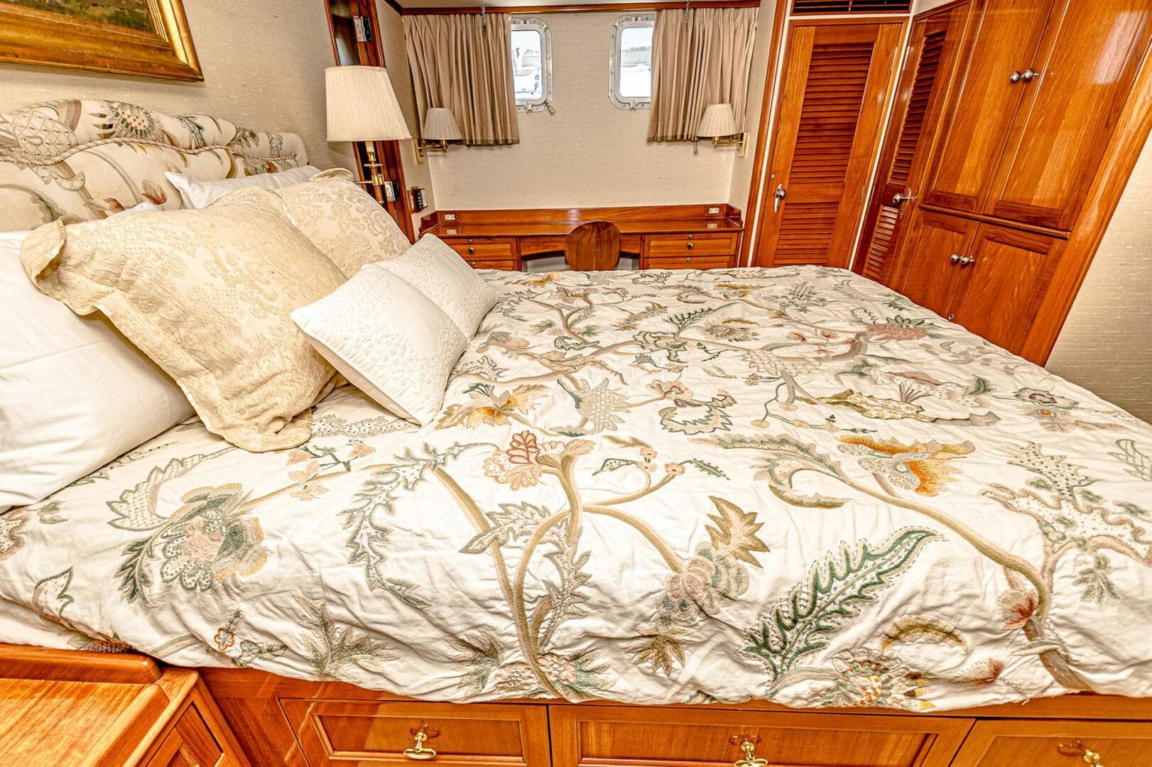 1984 Burger 91 — photo 33