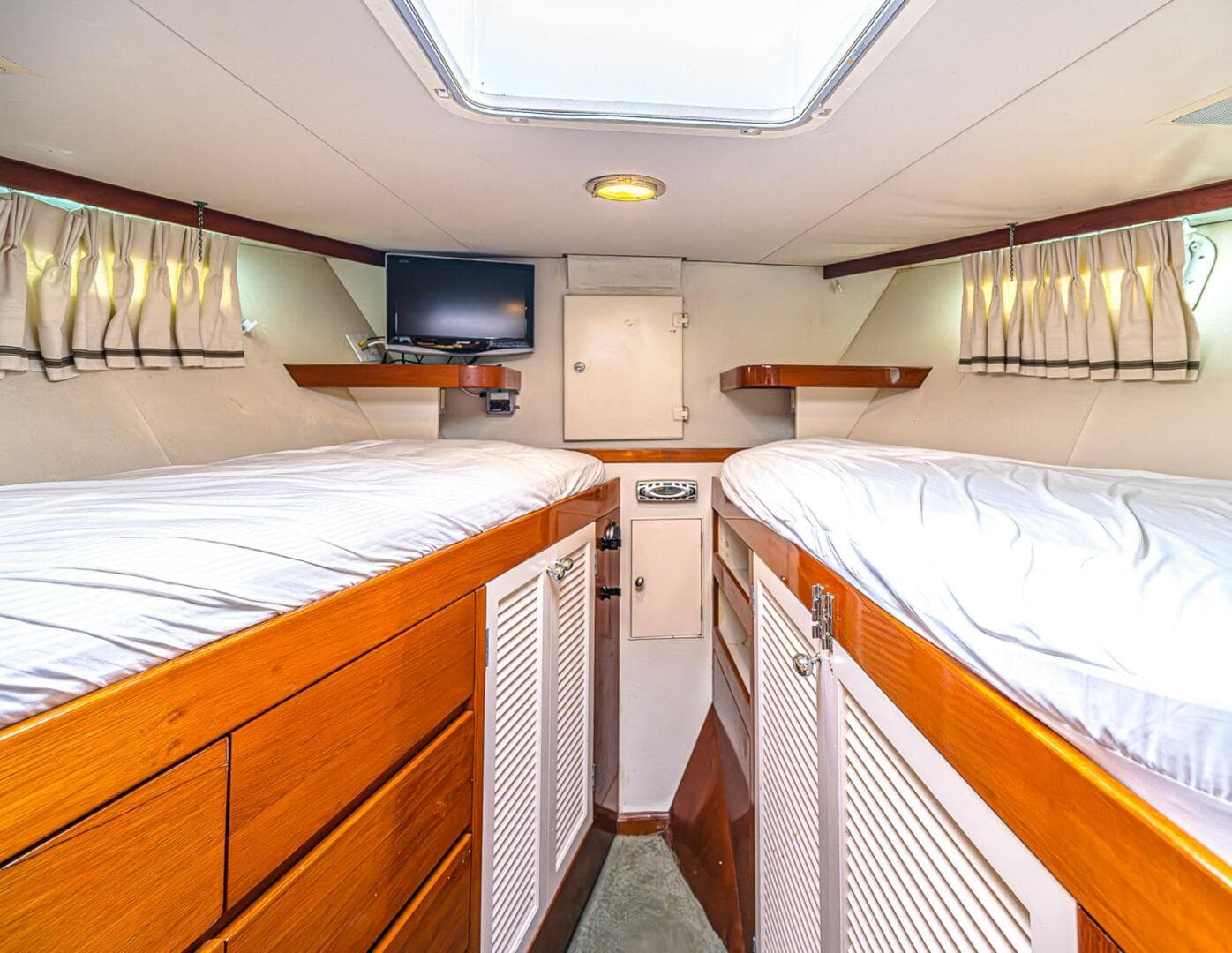 1984 Burger 91 — photo 43