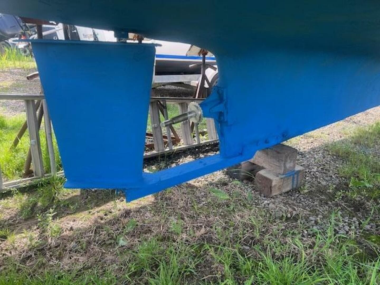 1989 Blue Seas Flybridge Cruiser — photo 21