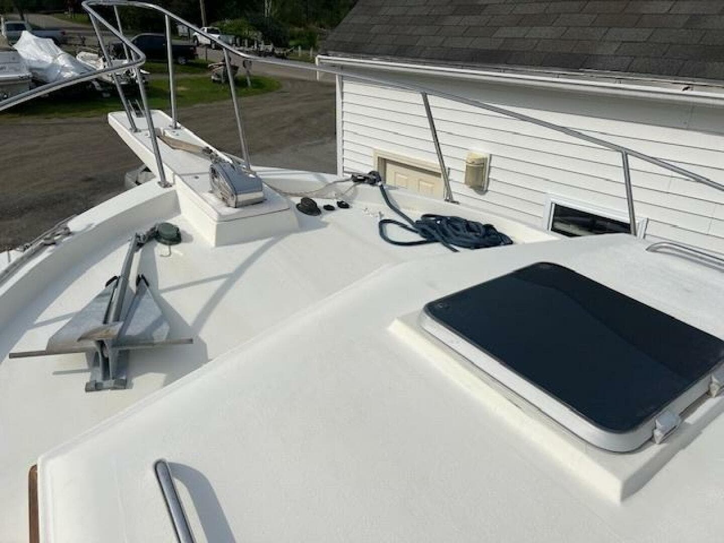 1989 Blue Seas Flybridge Cruiser — photo 18