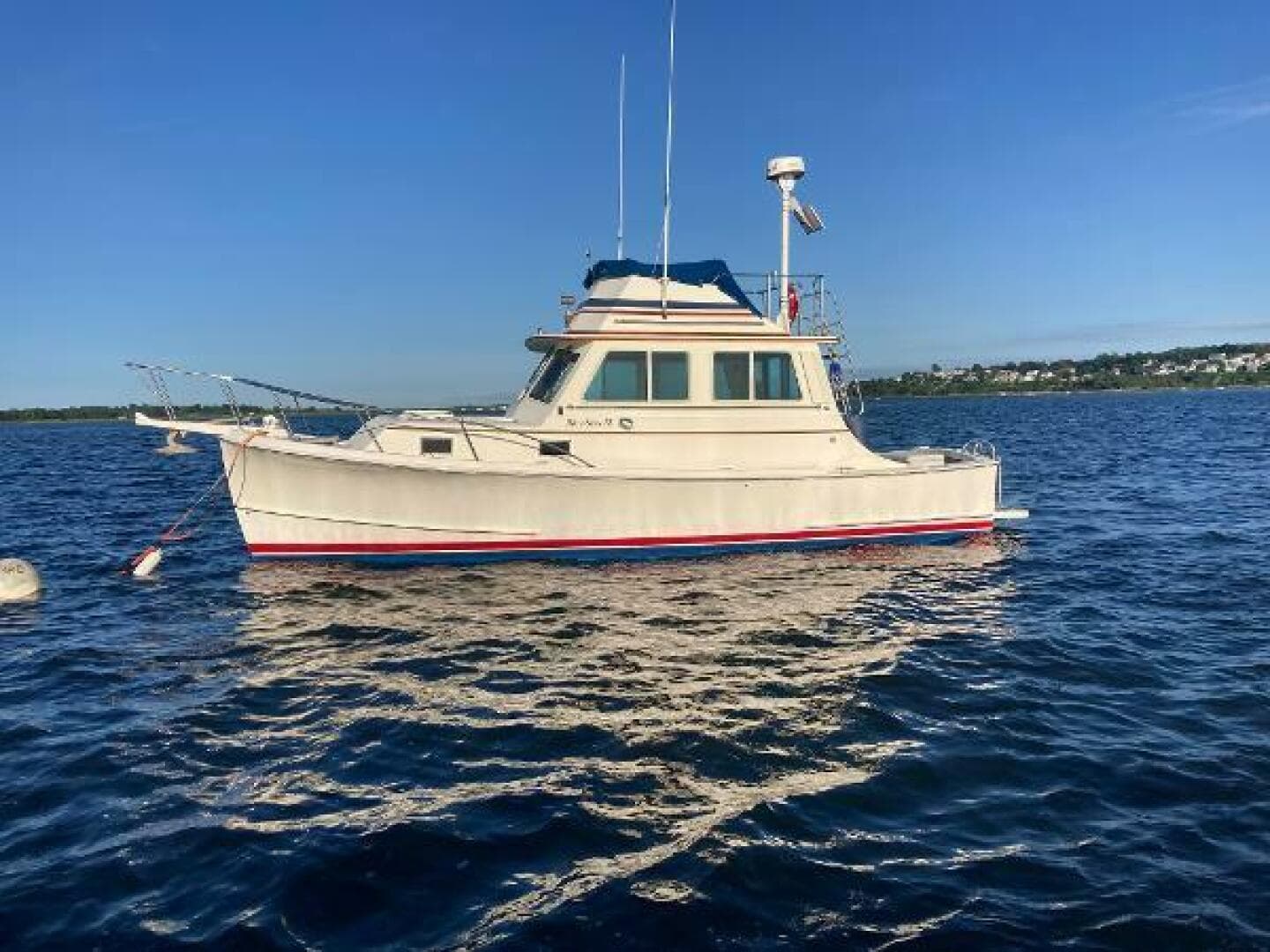 1989 Blue Seas Flybridge Cruiser — photo 1