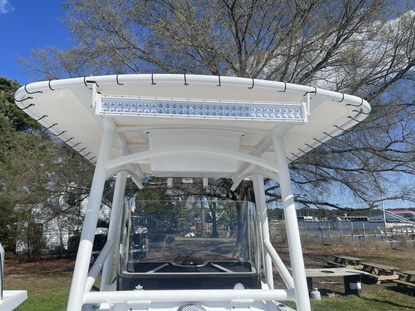 2022 Wellcraft 222 Fisherman — photo 16