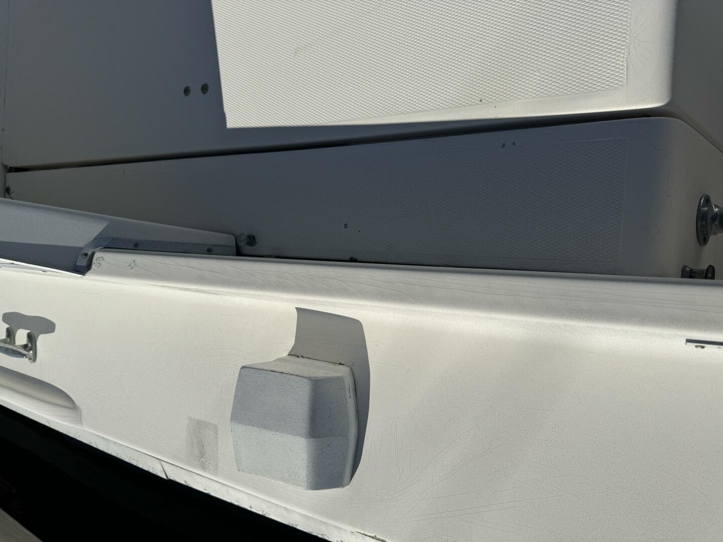 1977 Bertram 31 — photo 42