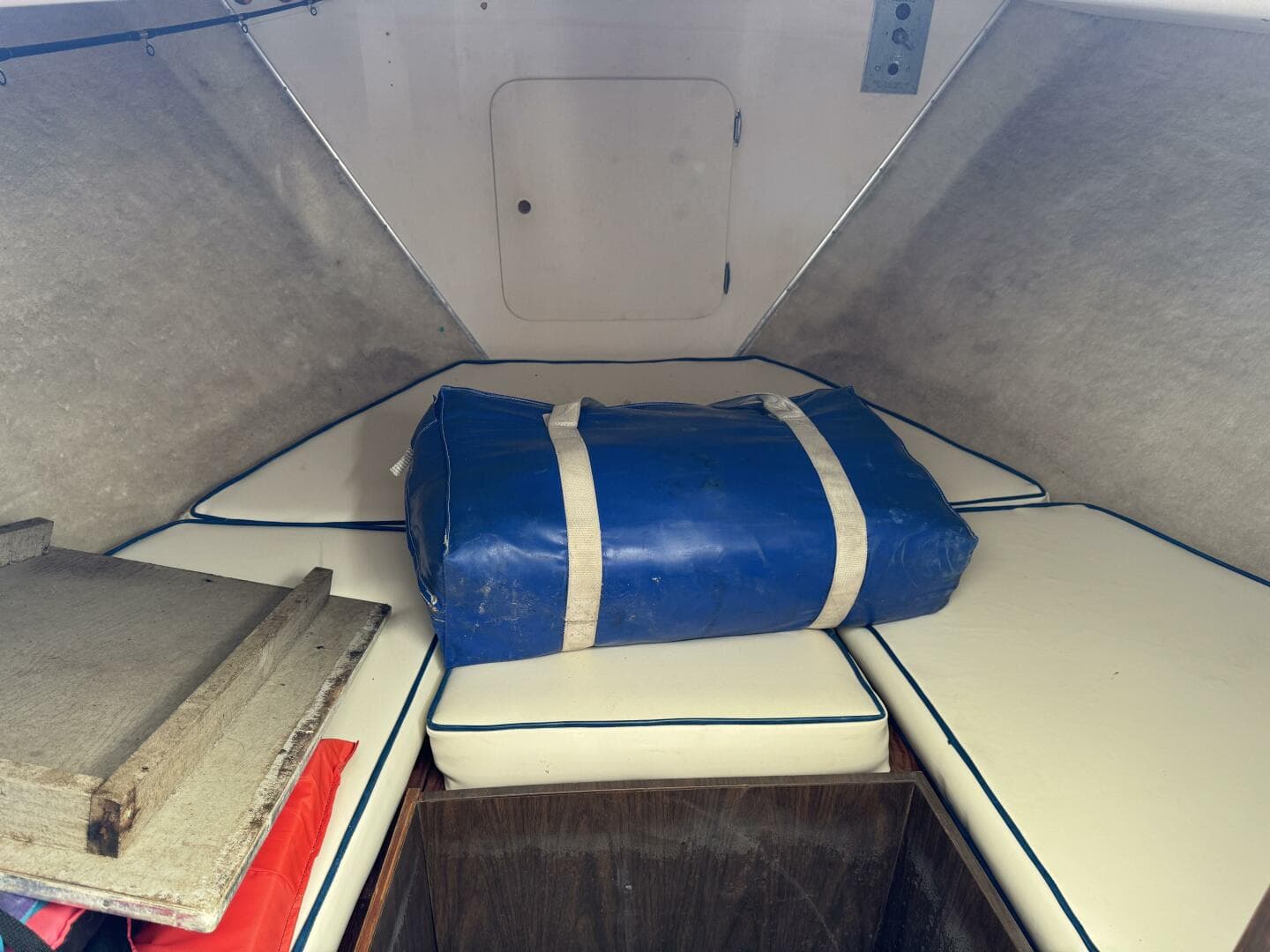 1977 Bertram 31 — photo 40