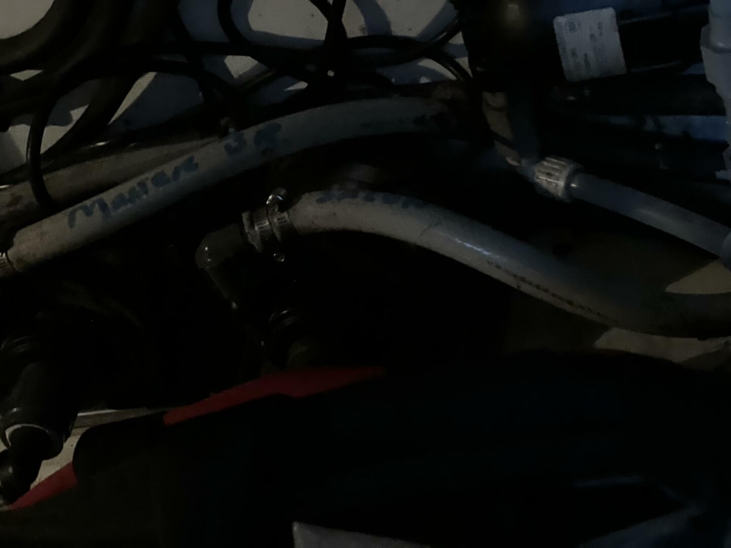 2000 Bayliner 4788 — photo 31