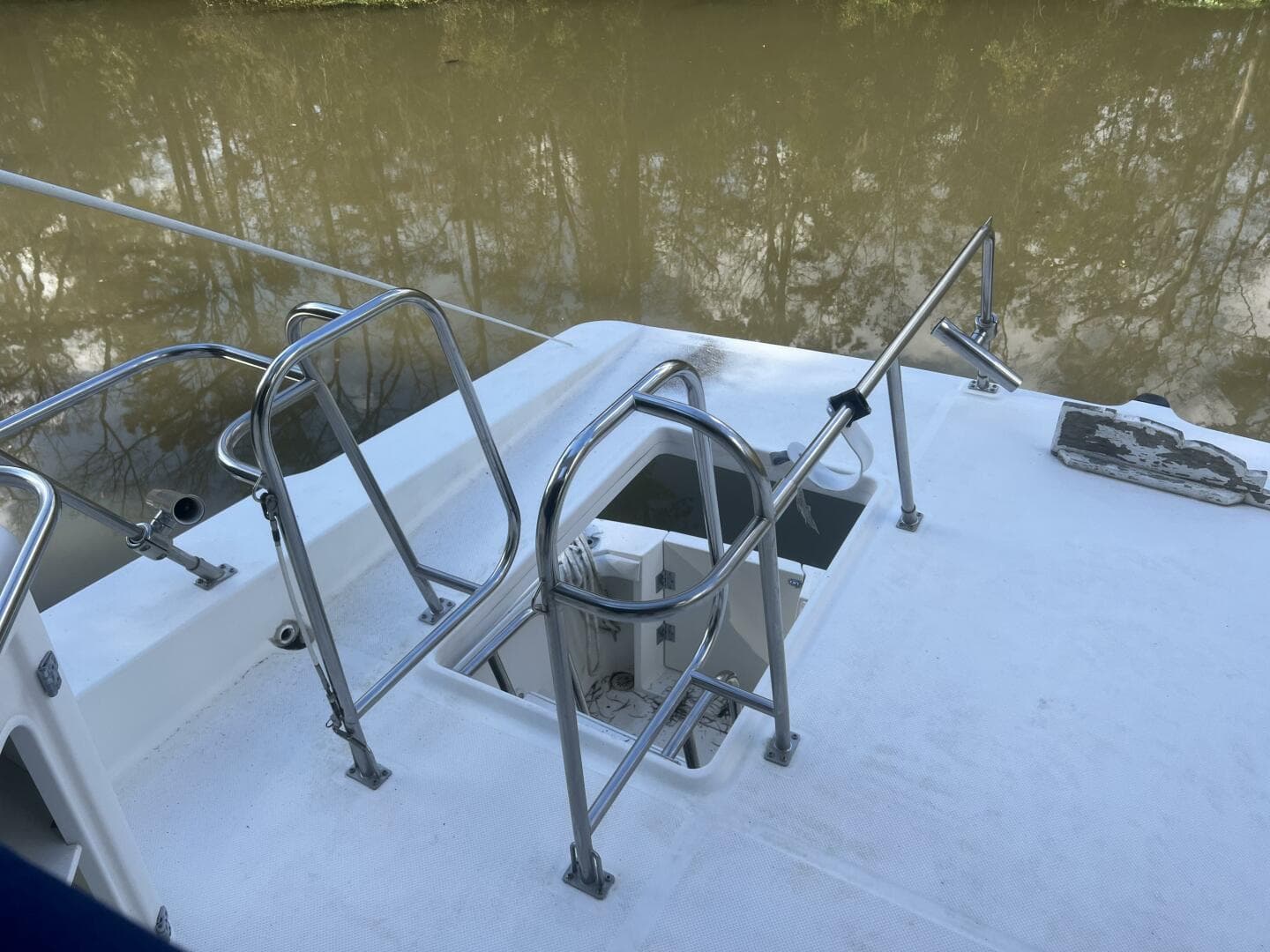 2000 Bayliner 4788 — photo 42