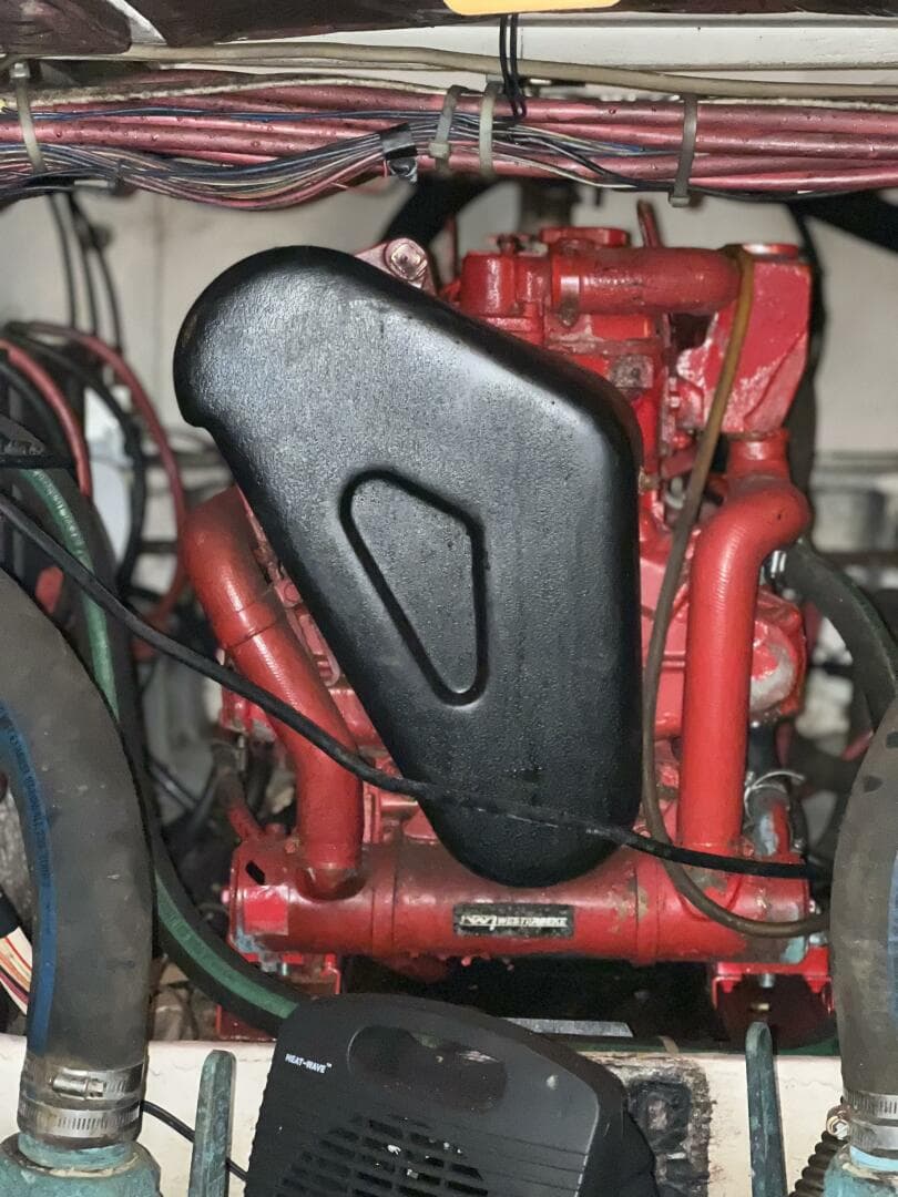 2000 Bayliner 4788 — photo 29