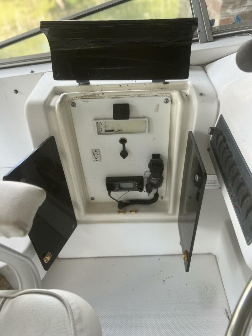 2000 Bayliner 4788 — photo 52