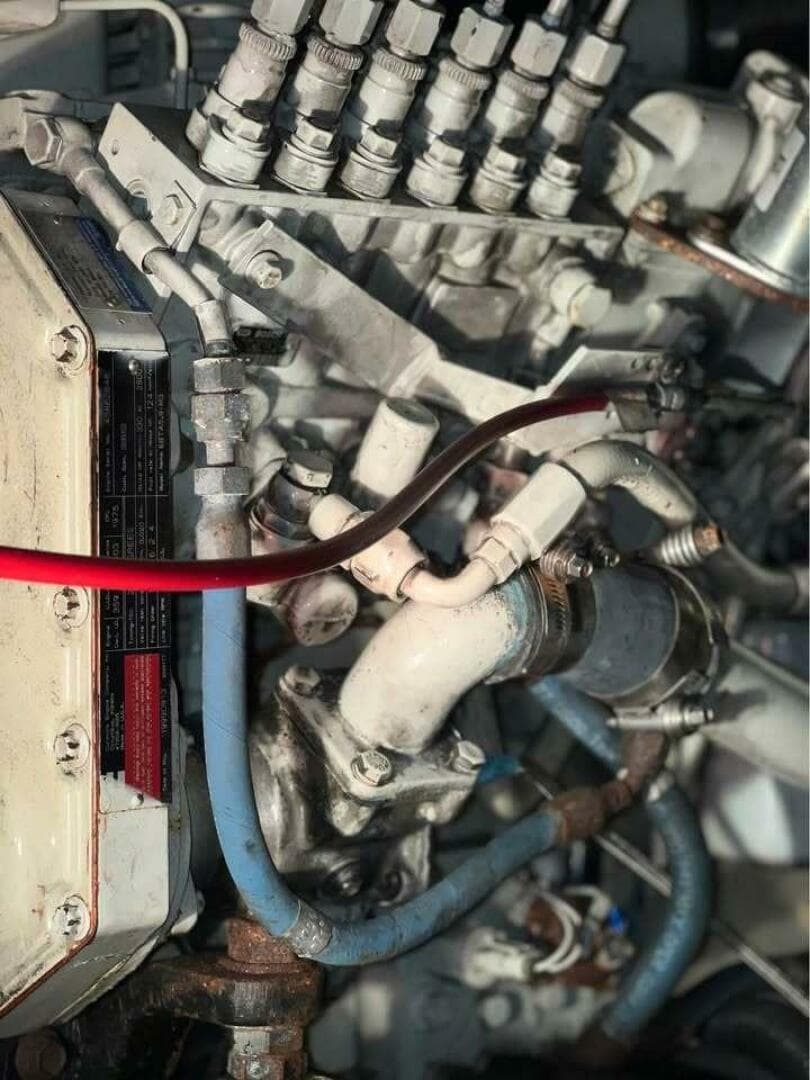 2000 Bayliner 4788 — photo 17