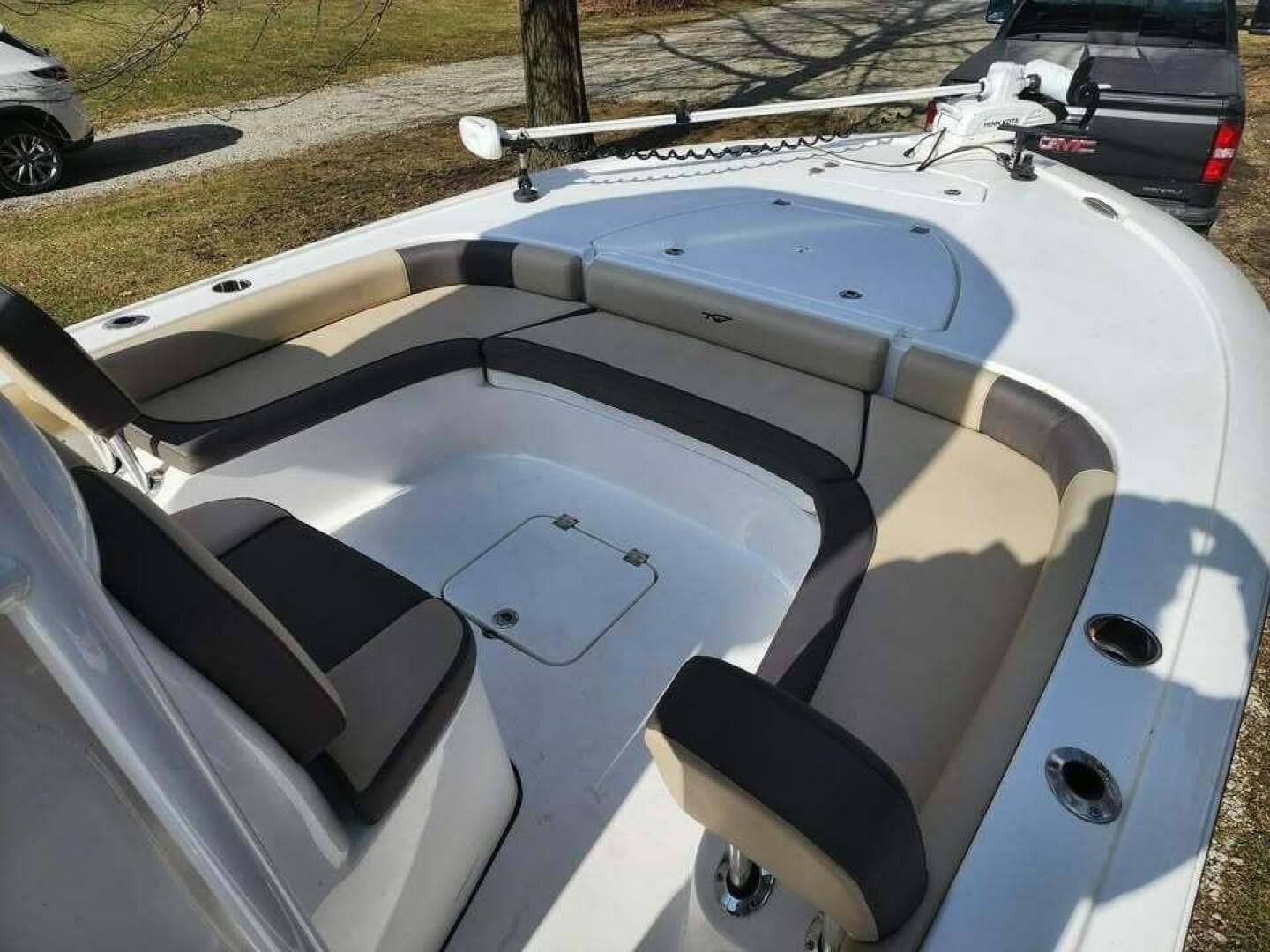 2021 Tidewater 2500 Carolina Bay — photo 18