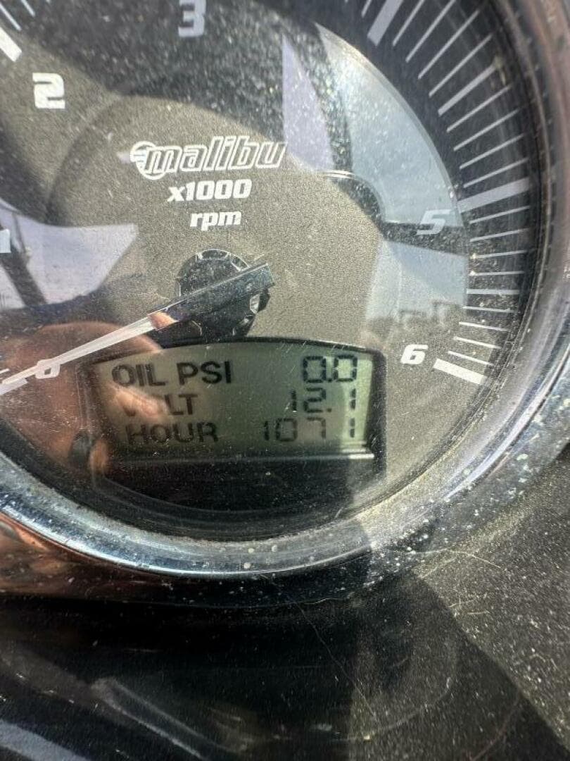 2007 Malibu 21 V Ride — photo 12