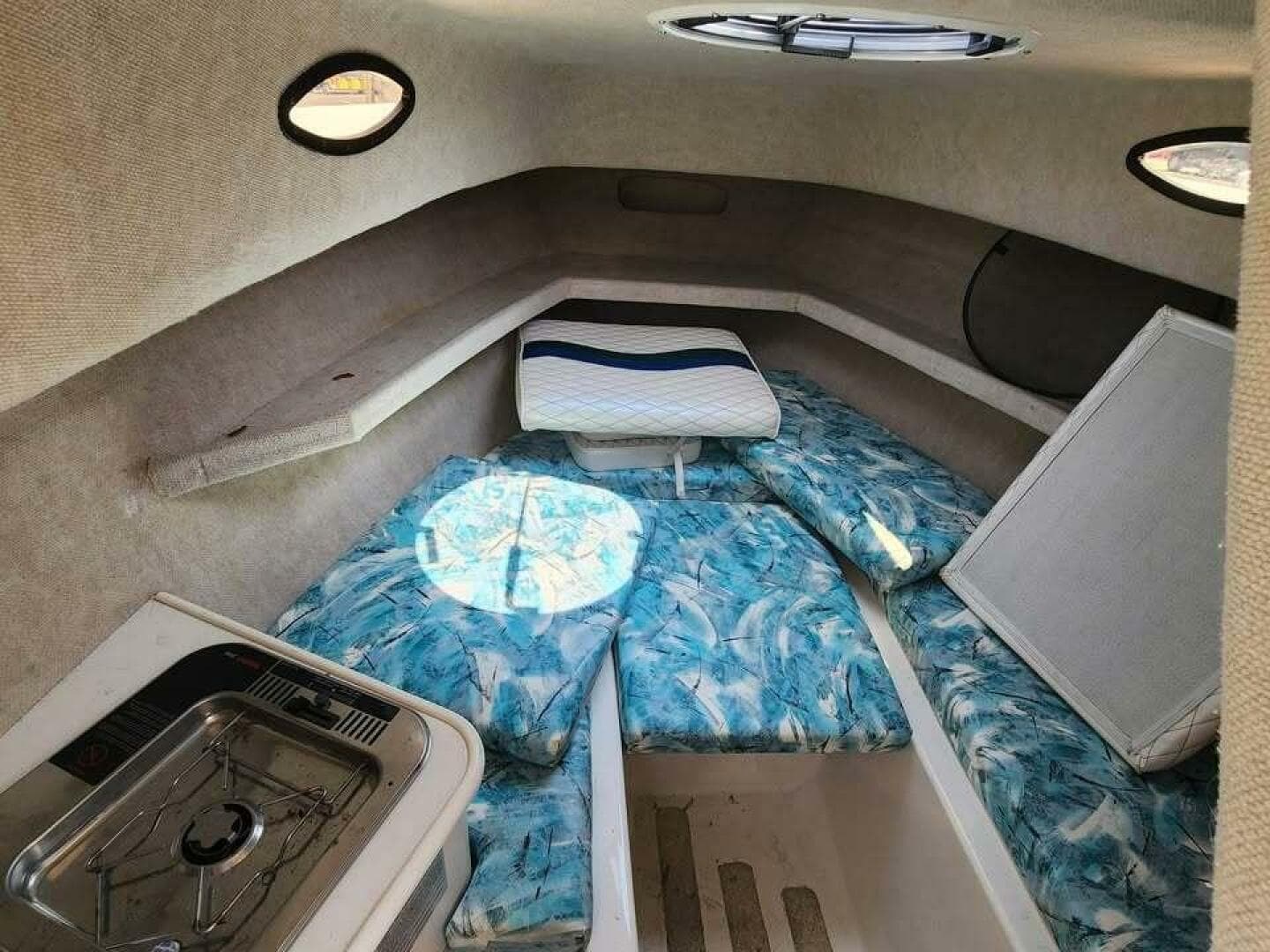 2000 Seaswirl Striper Striper 2600 WA — photo 15