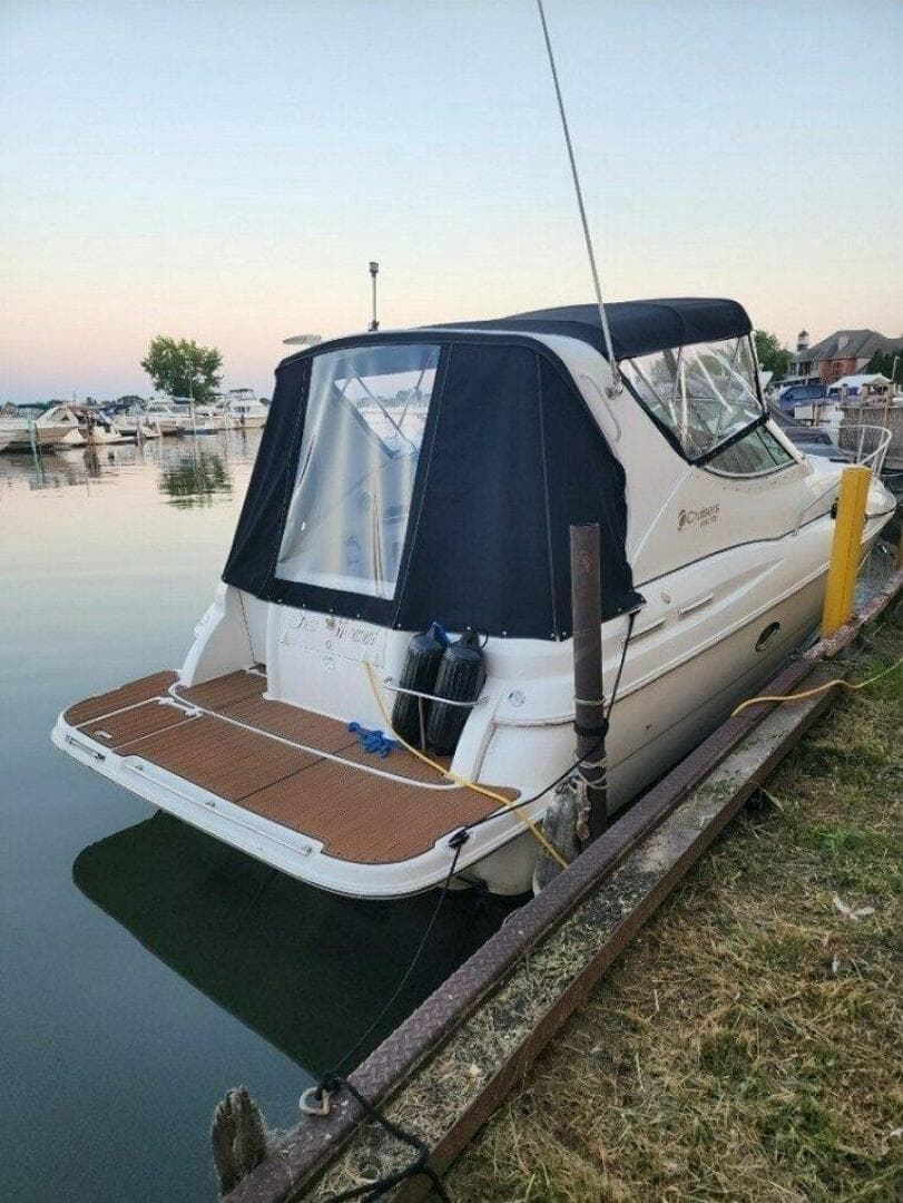 2001 Cruisers 3075 Express — photo 1