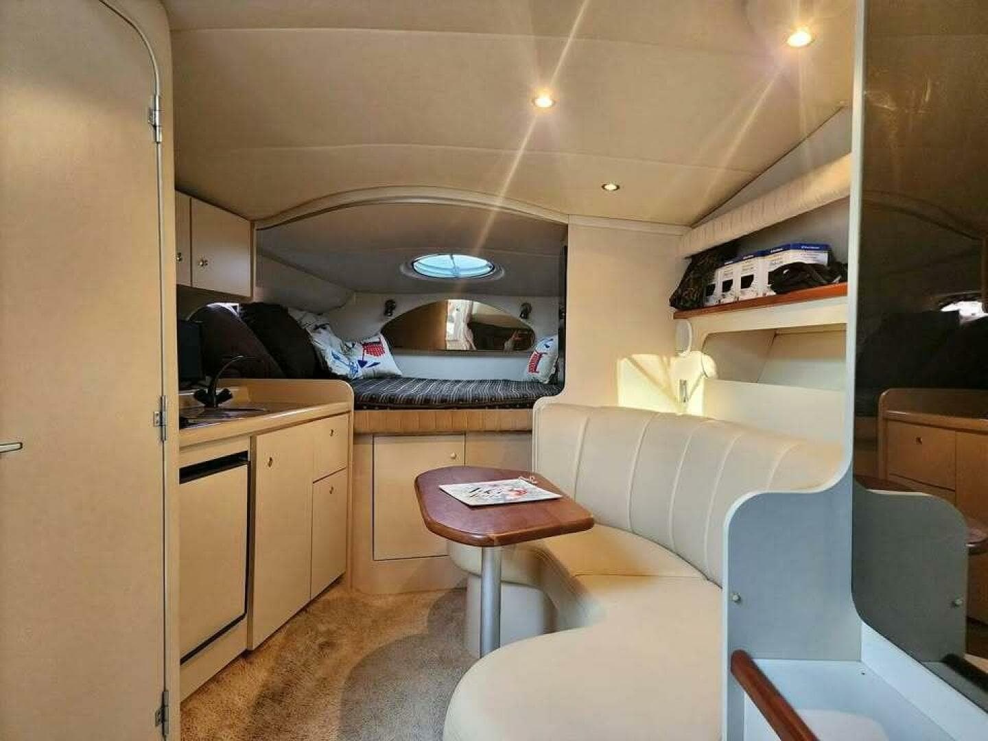 2001 Cruisers 3075 Express — photo 8