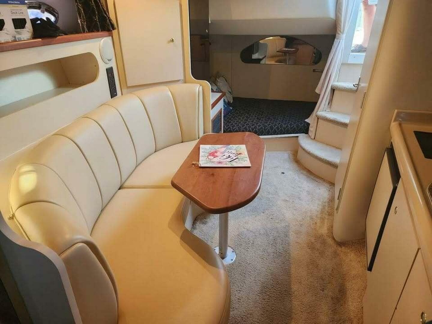 2001 Cruisers 3075 Express — photo 10