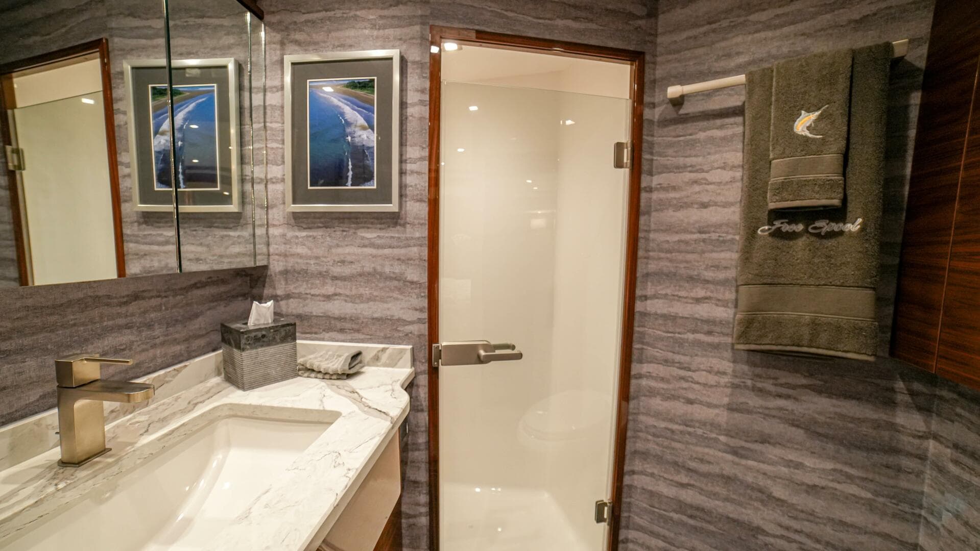 2023 Viking 72 Convertible — photo 87