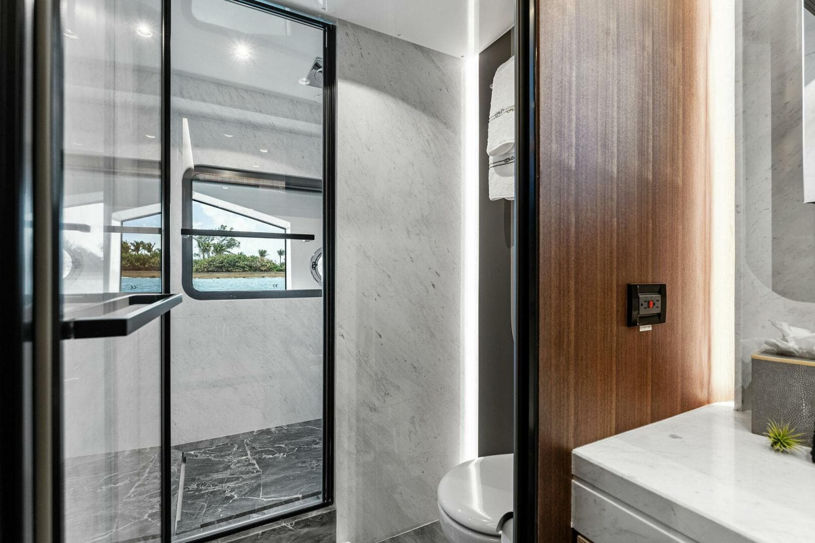 2026 Aquitalia Yachts Flybridge — photo 52