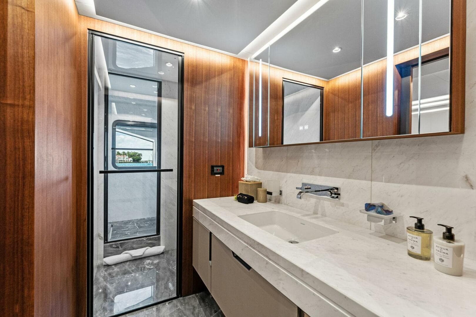 2026 Aquitalia Yachts Flybridge — photo 31