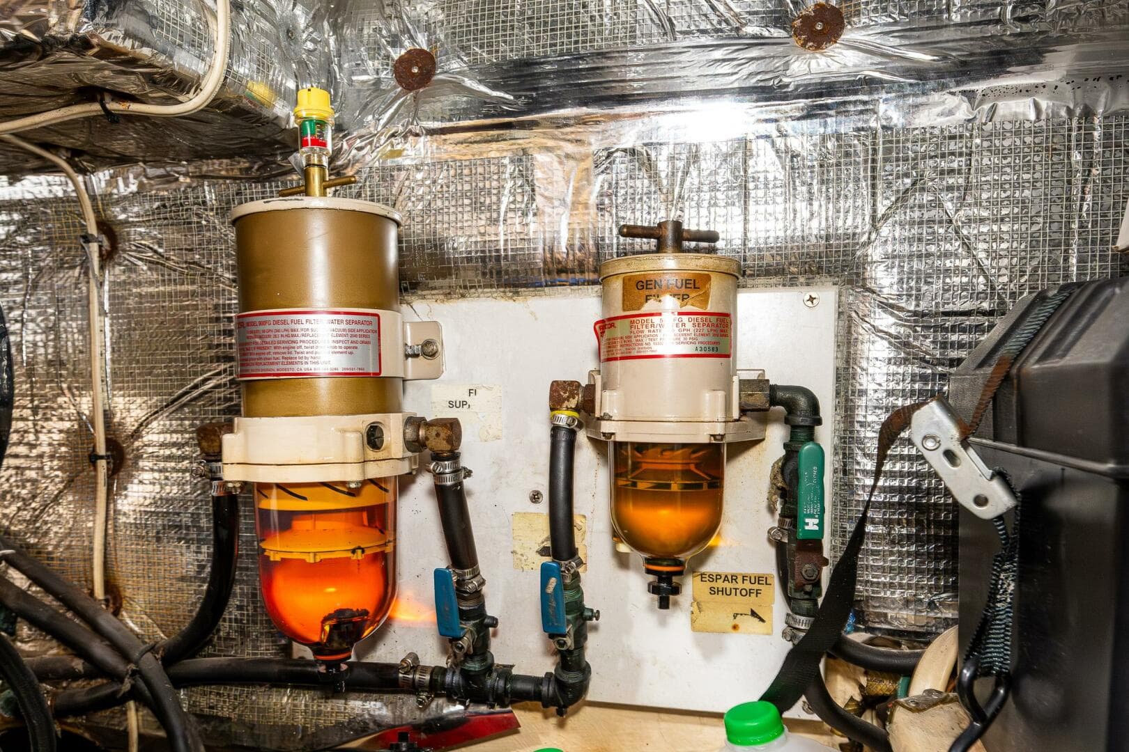 2000 Nordic Tugs 37 — photo 44