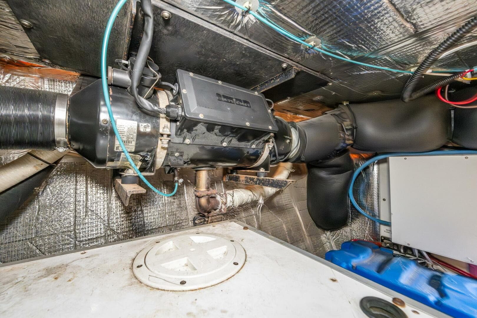 2000 Nordic Tugs 37 — photo 45