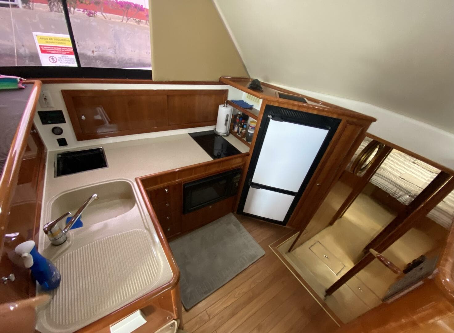 2001 Riviera 43 Flybridge — photo 9