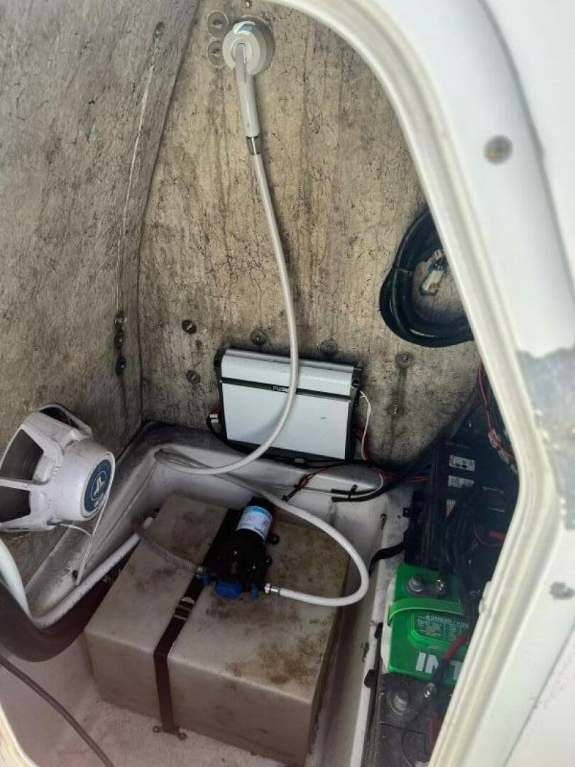 2010 Key West 246 Bay Reef — photo 18