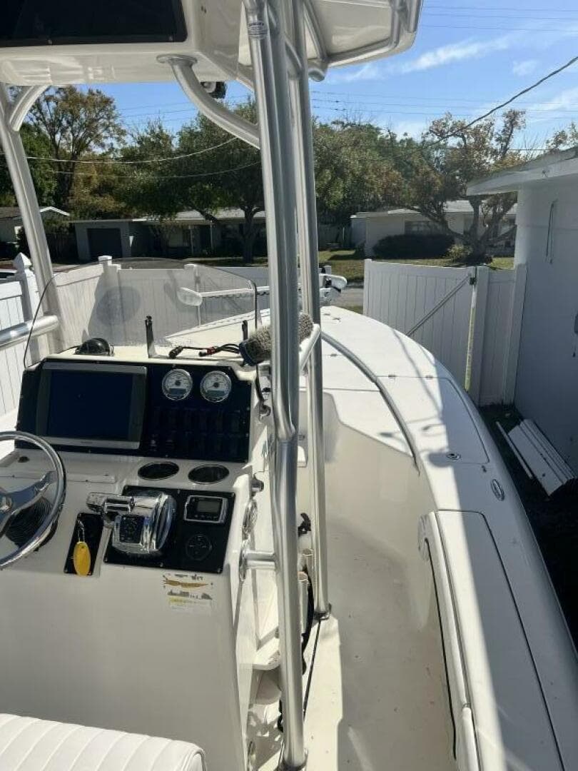 2010 Key West 246 Bay Reef — photo 14