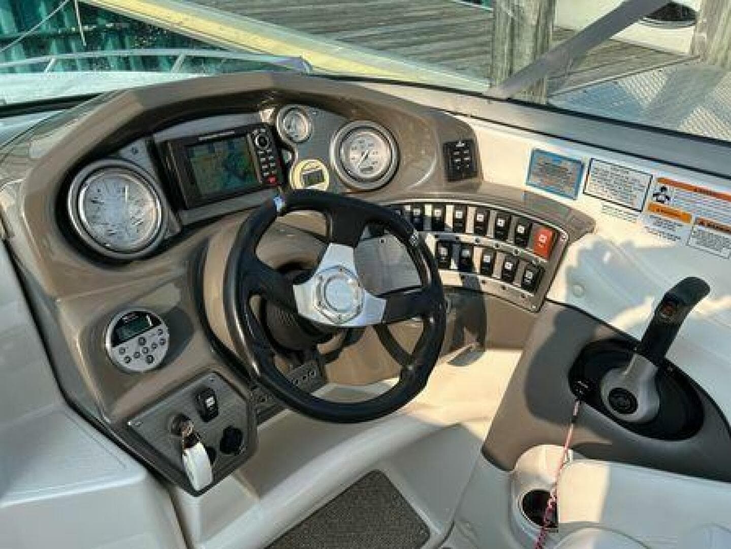 2012 Rinker 276 Captiva Cuddy — photo 12