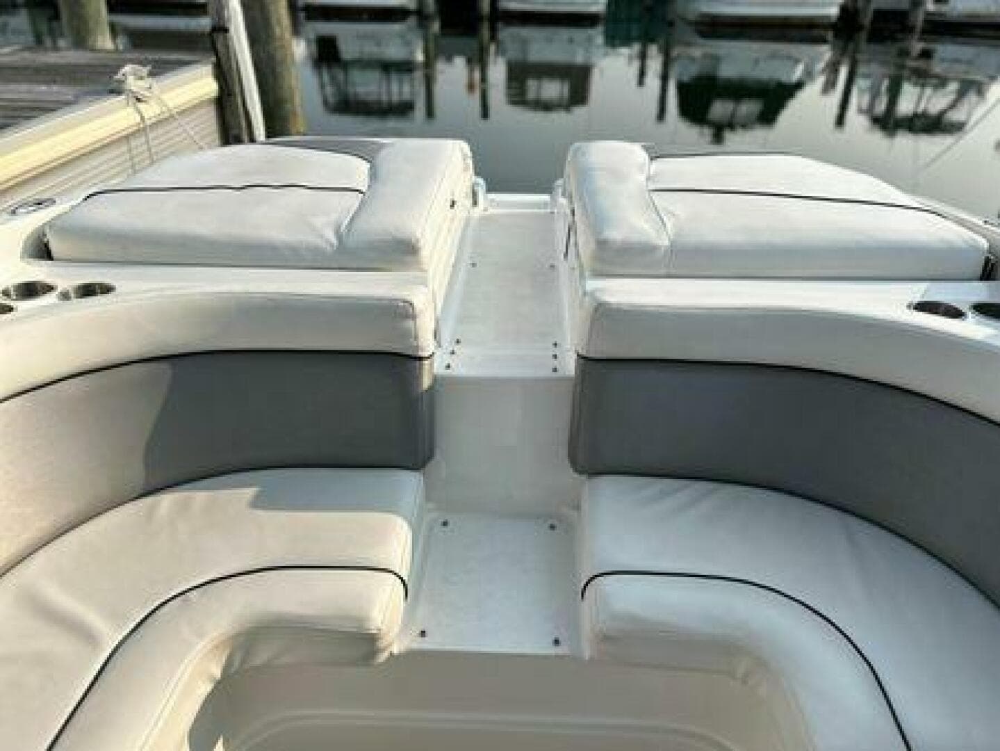 2012 Rinker 276 Captiva Cuddy — photo 5