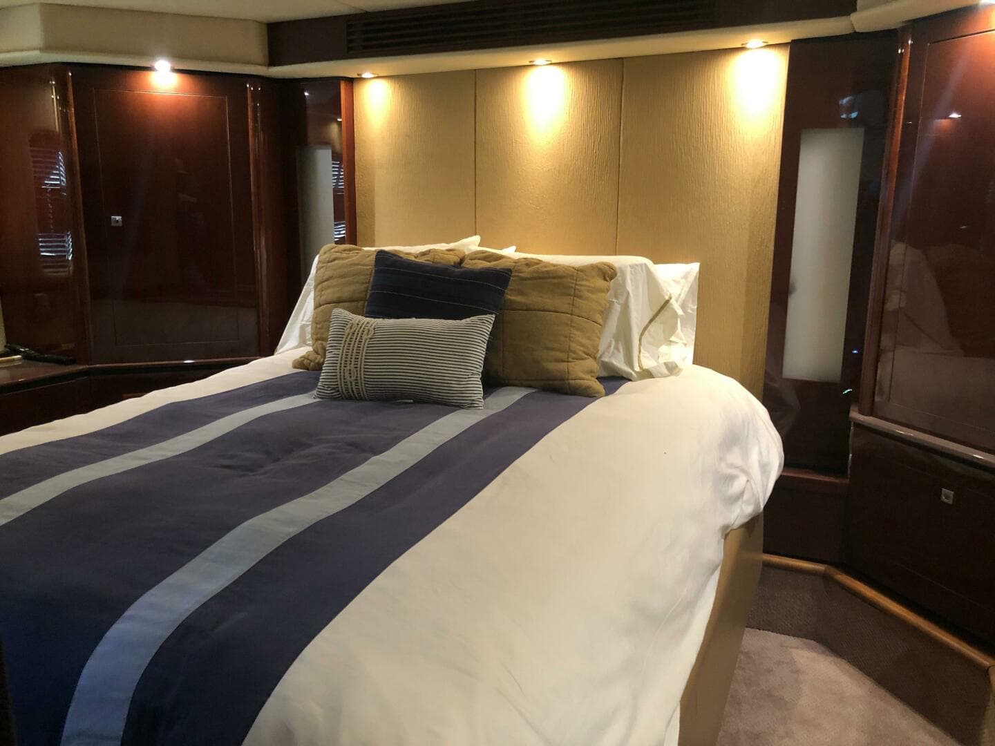 2008 Sea Ray 55 Sundancer — photo 29