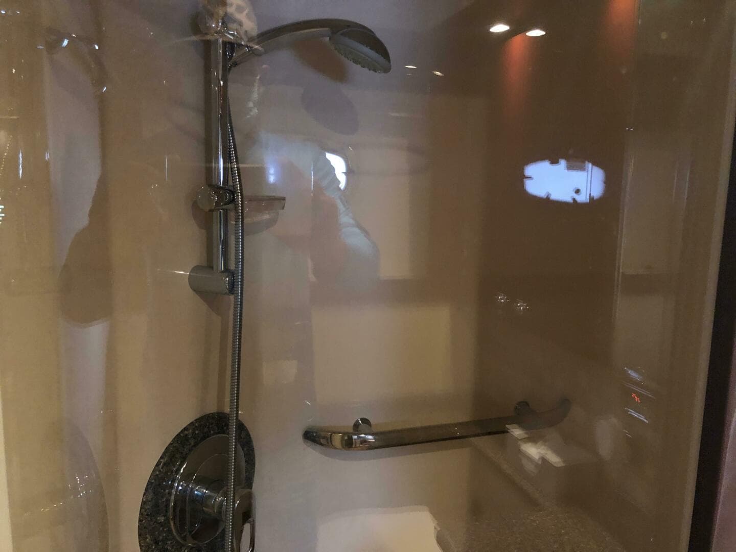 2008 Sea Ray 55 Sundancer — photo 37