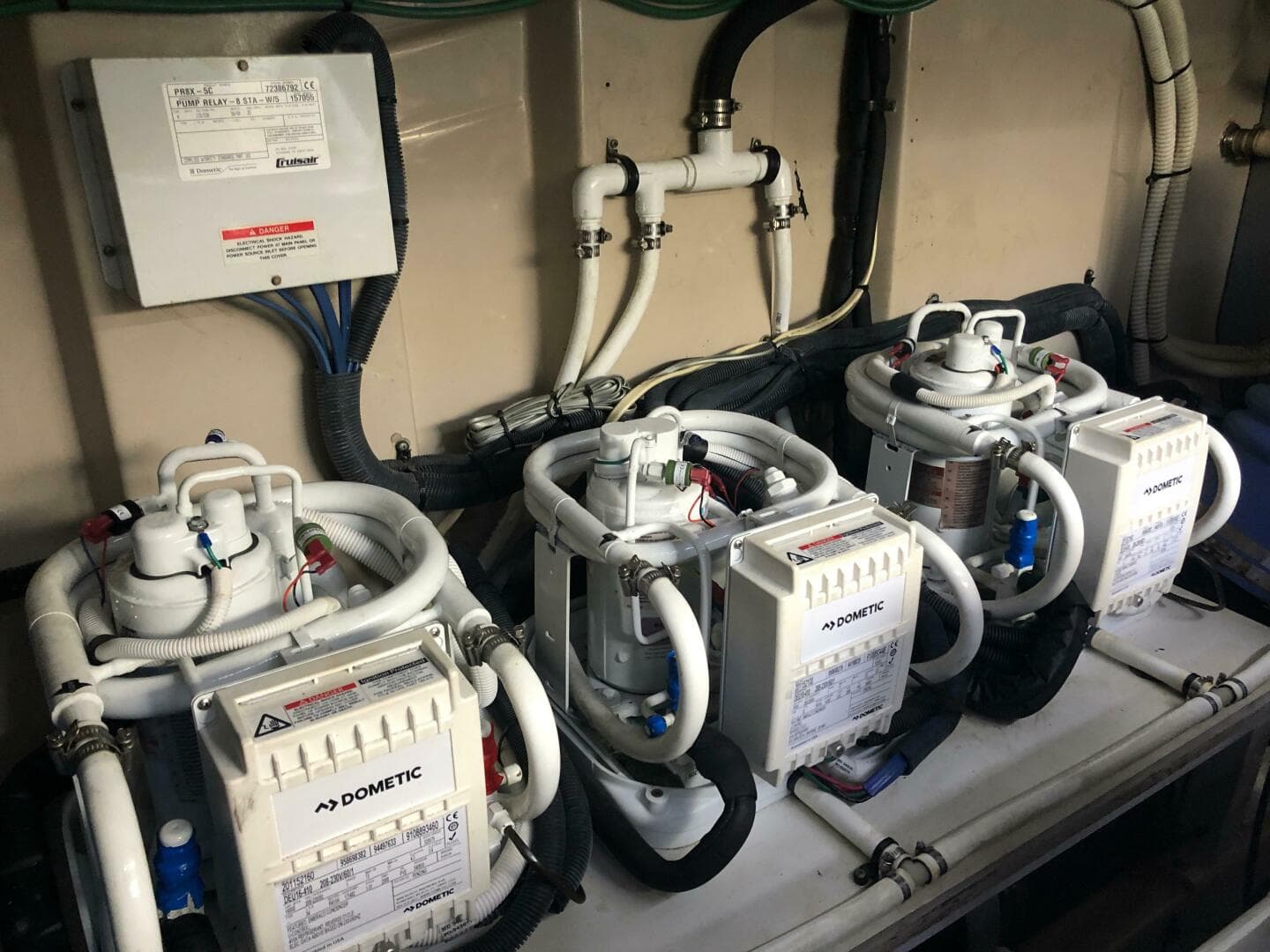 2008 Sea Ray 55 Sundancer — photo 46