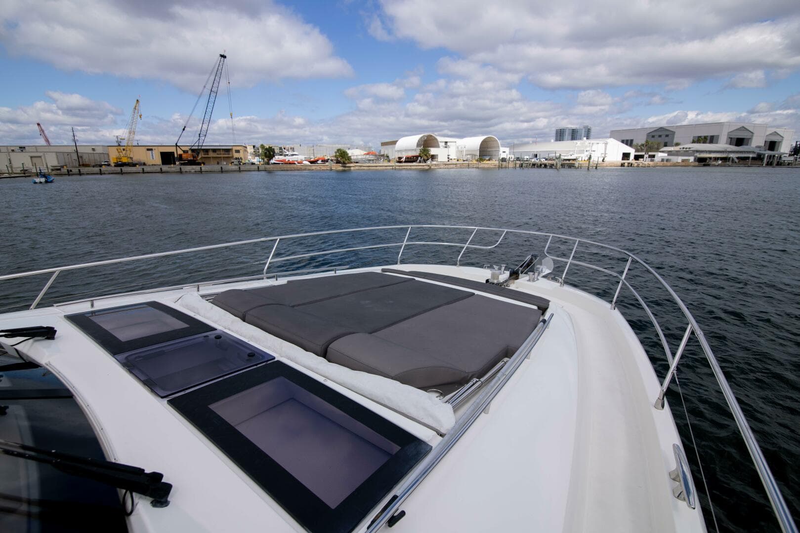 2018 Prestige 680 Flybridge — photo 37