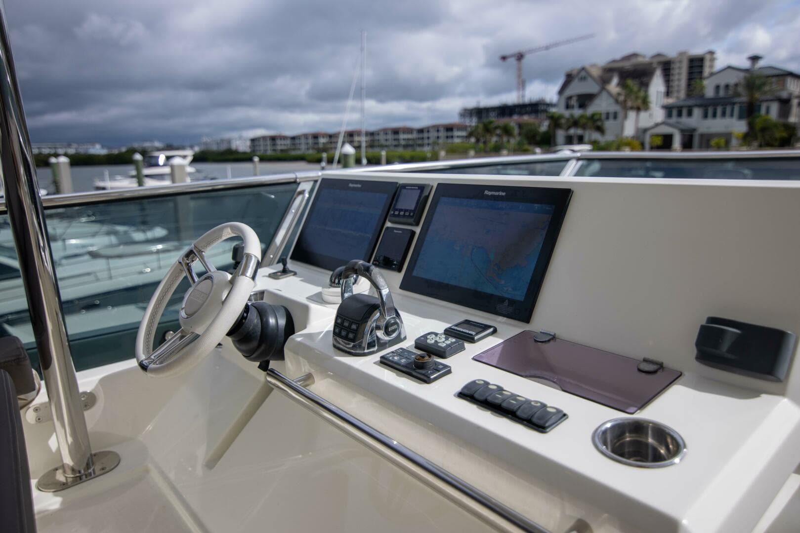 2018 Prestige 680 Flybridge — photo 54