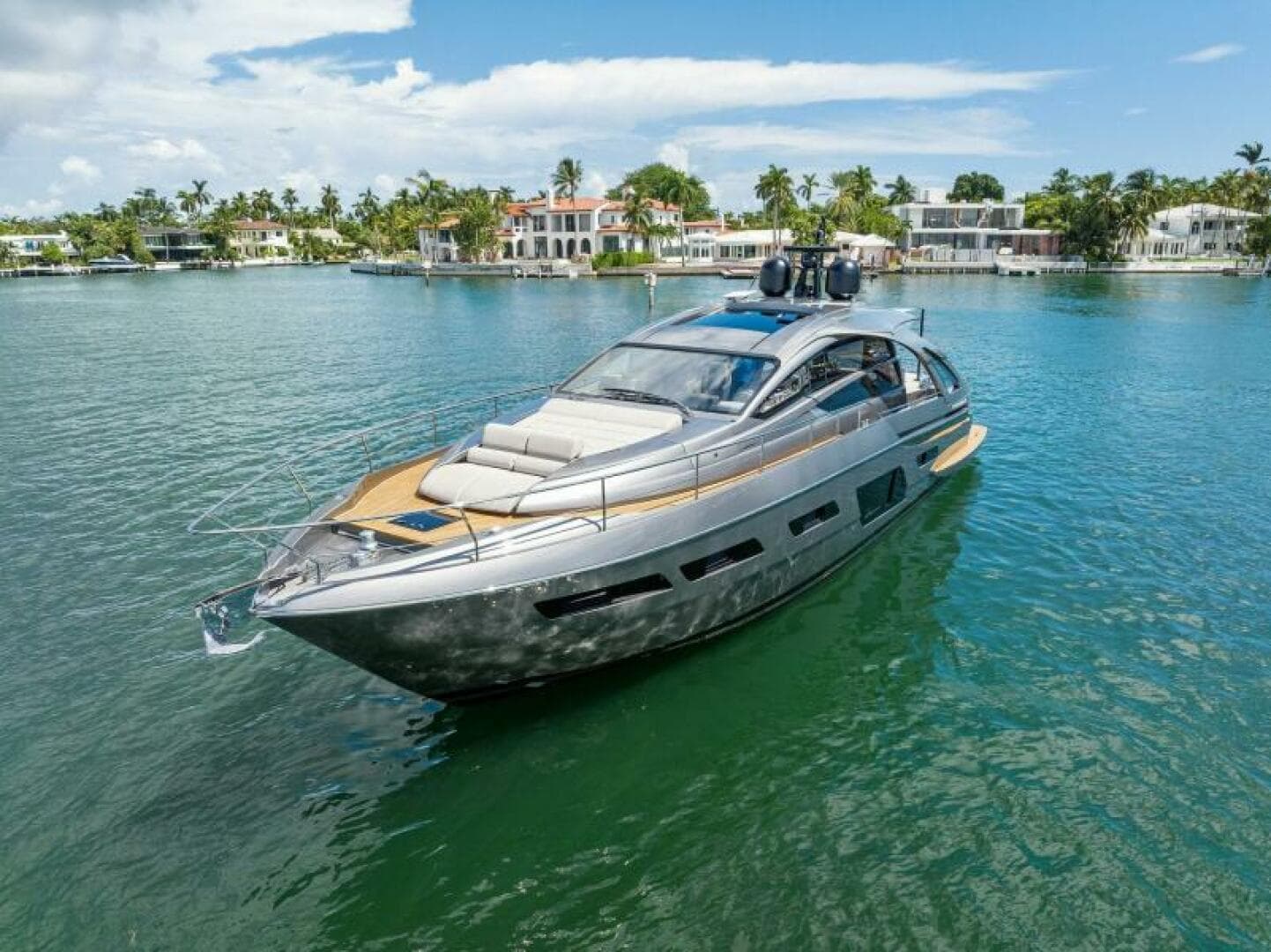 2022 Pershing 7X — photo 4