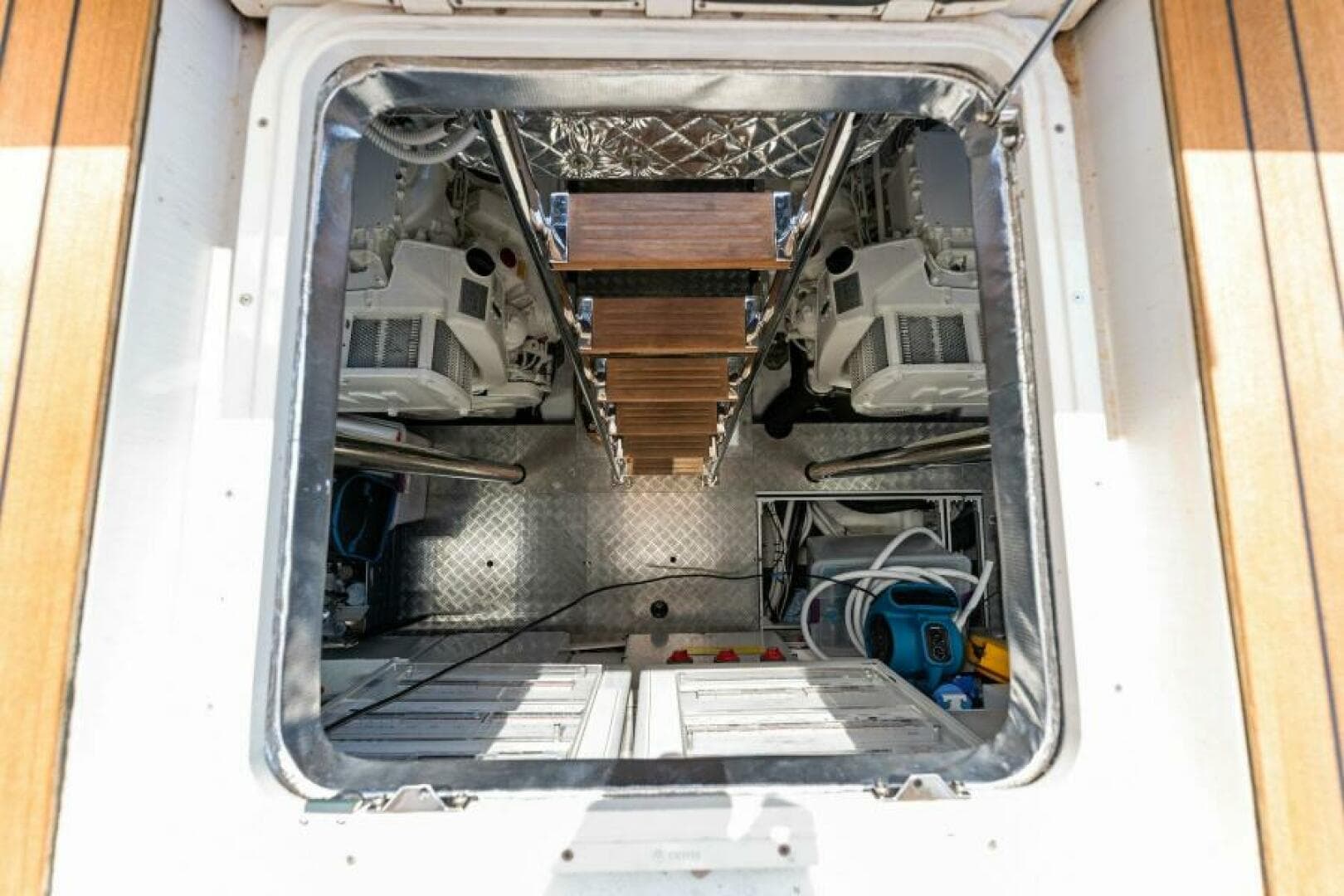 2022 Pershing 7X — photo 46