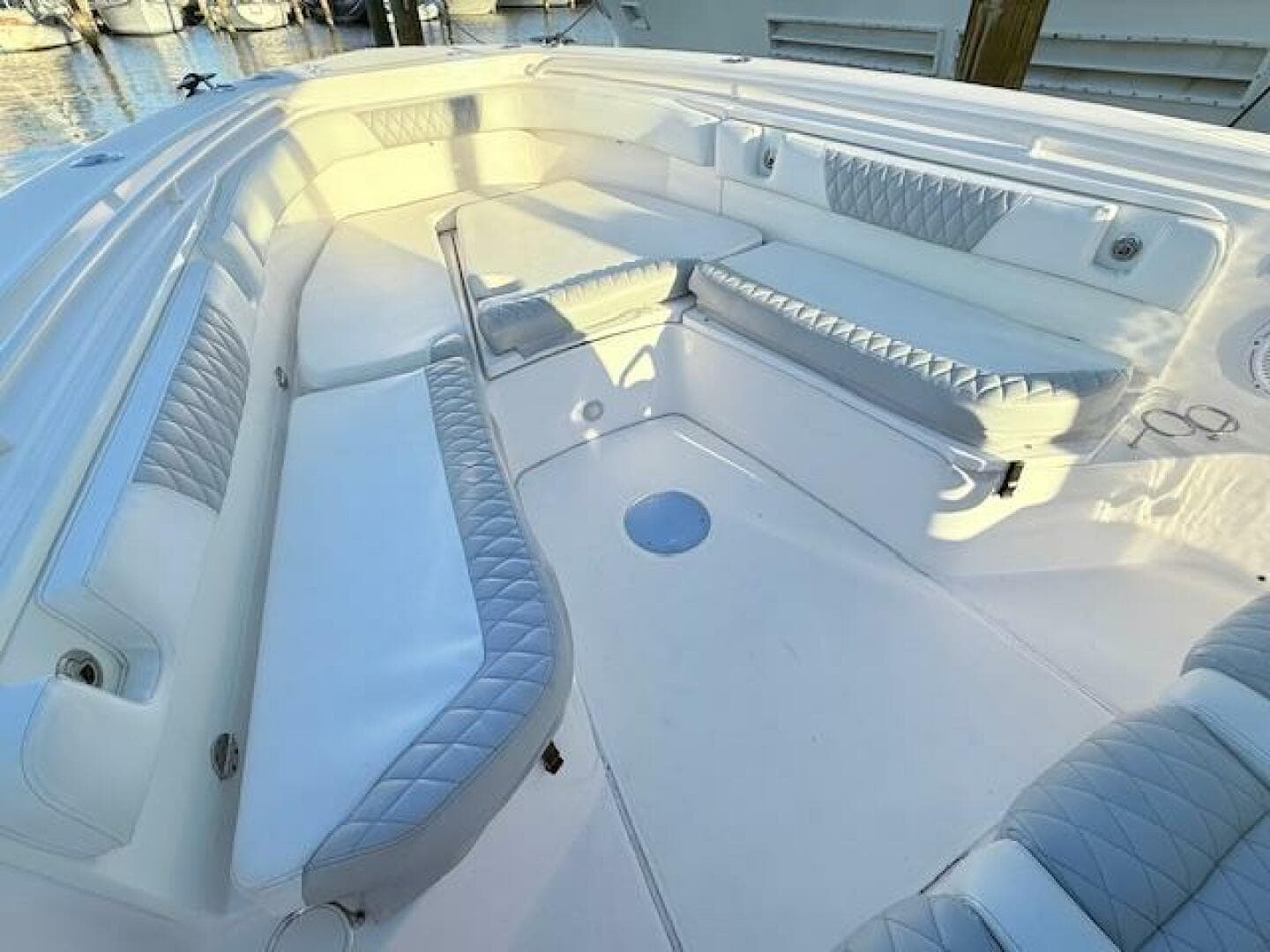 2014 Everglades 355 Center Console — photo 11