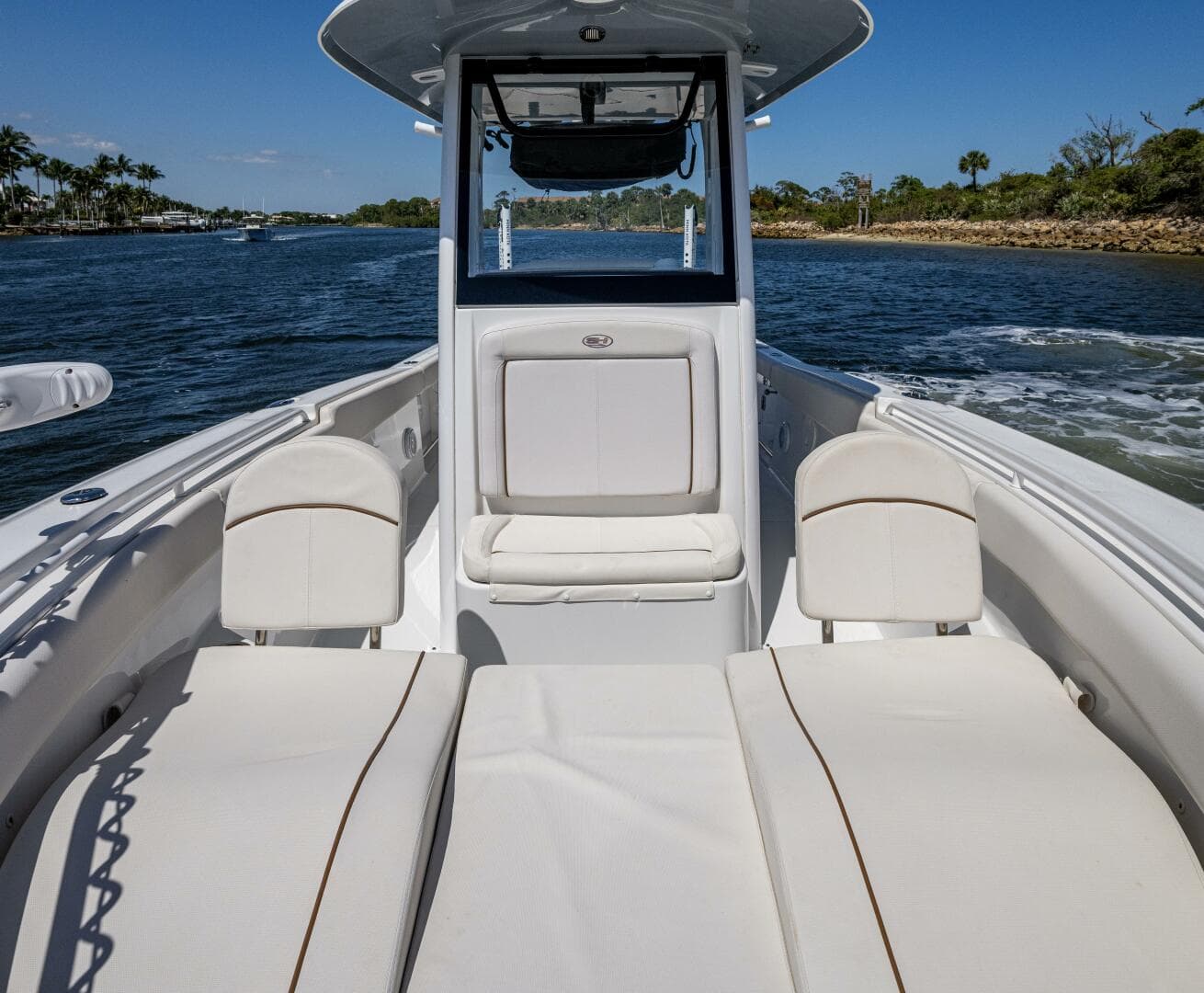 2022 Sea Hunt 265 Ultra SE — photo 7