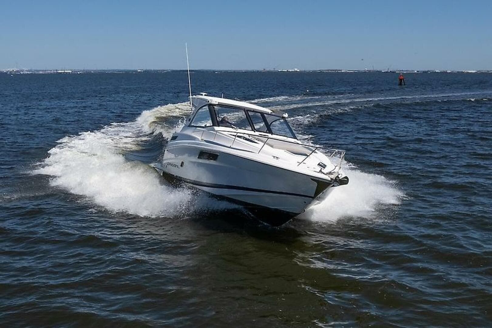 2019 Regal 35 Sport Coupe — photo 31