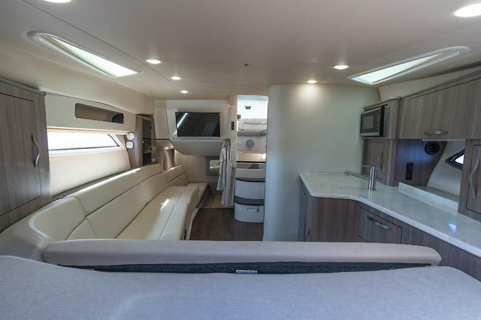 2019 Regal 35 Sport Coupe — photo 24