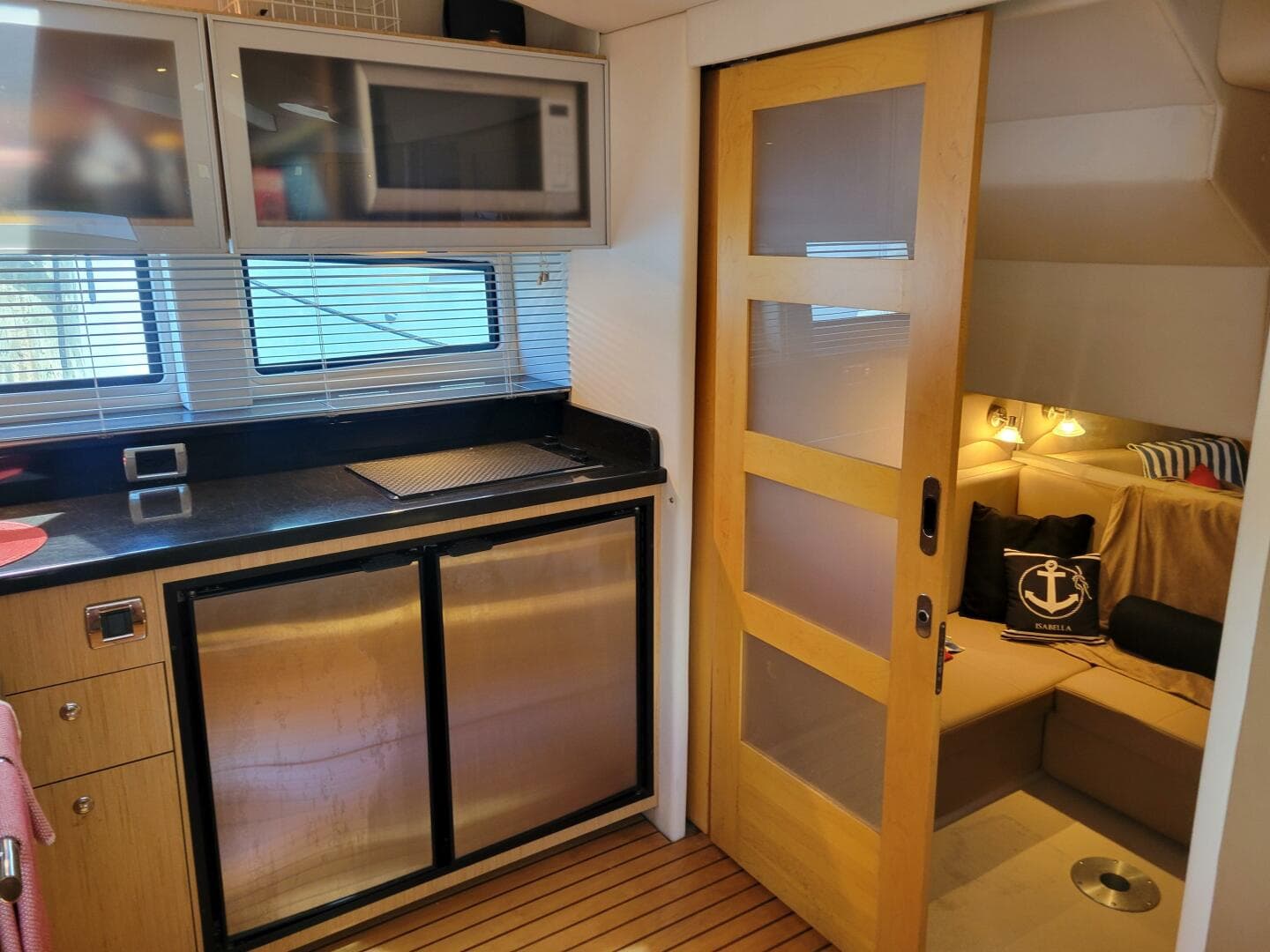 2012 Four Winns V435 — photo 6