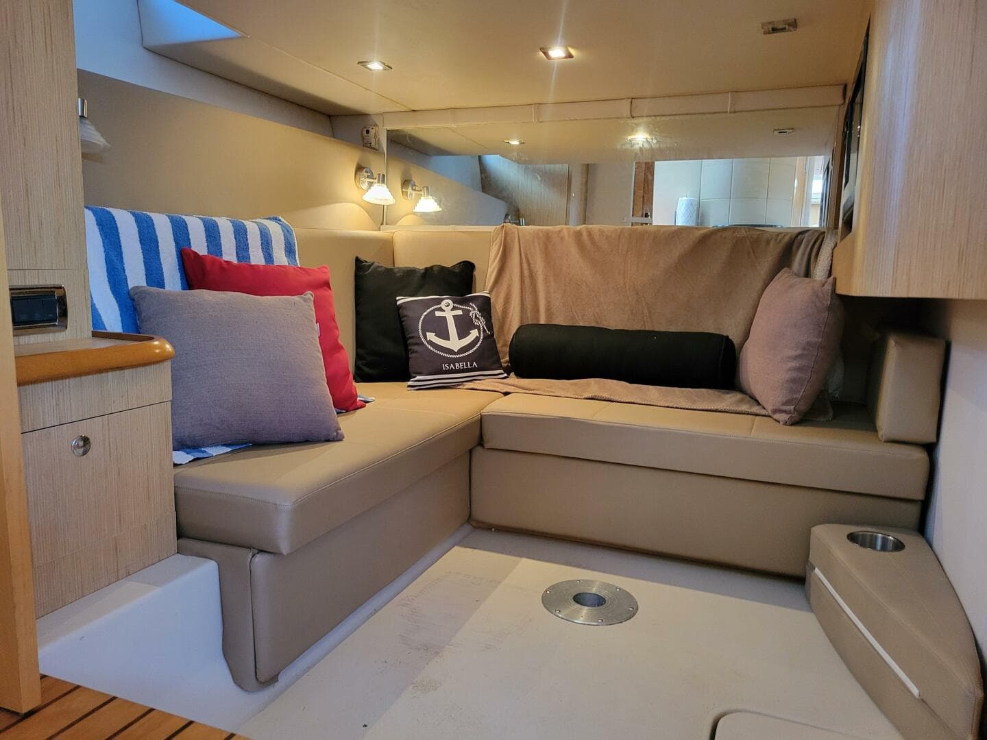 2012 Four Winns V435 — photo 36