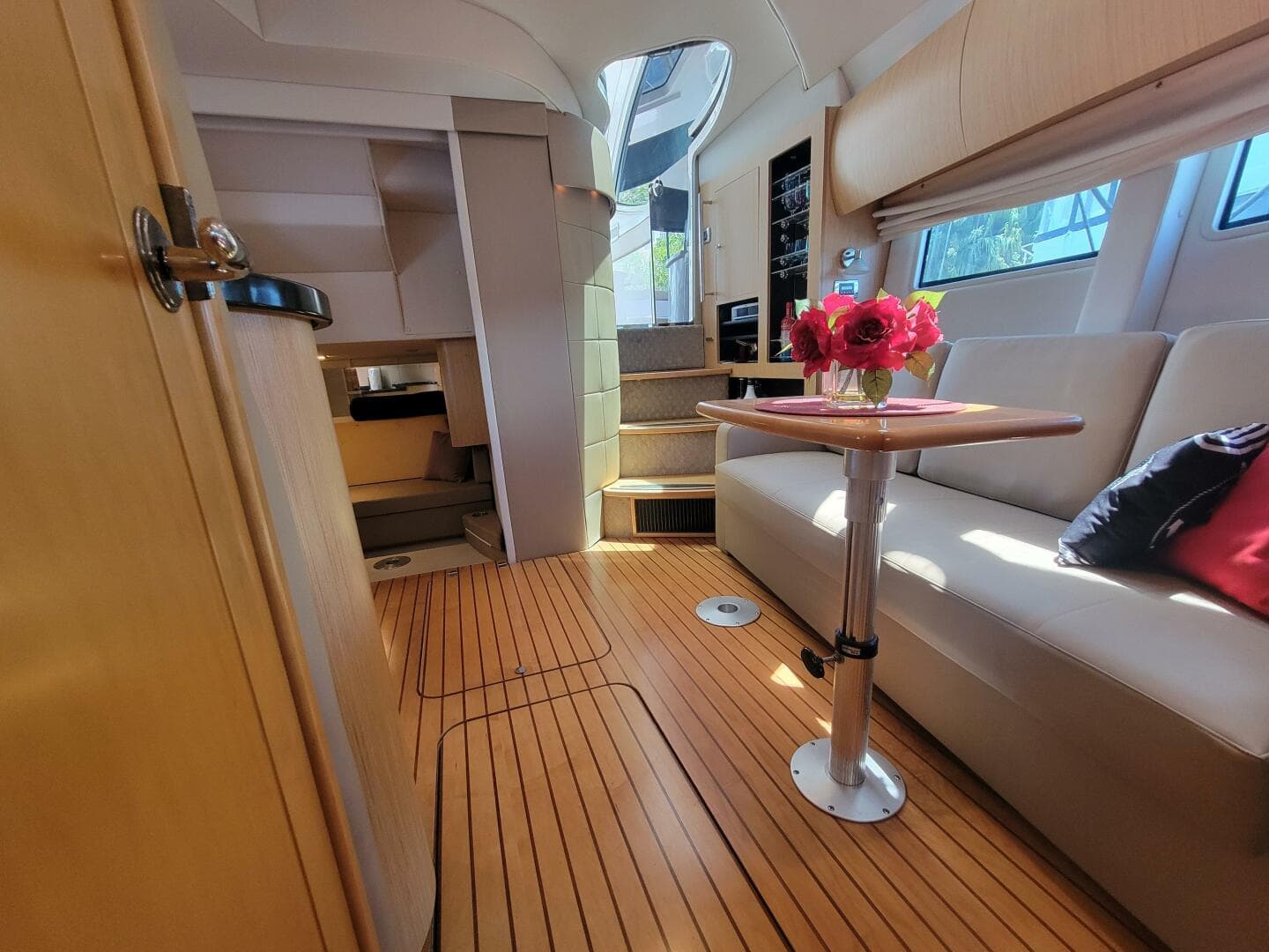 2012 Four Winns V435 — photo 30