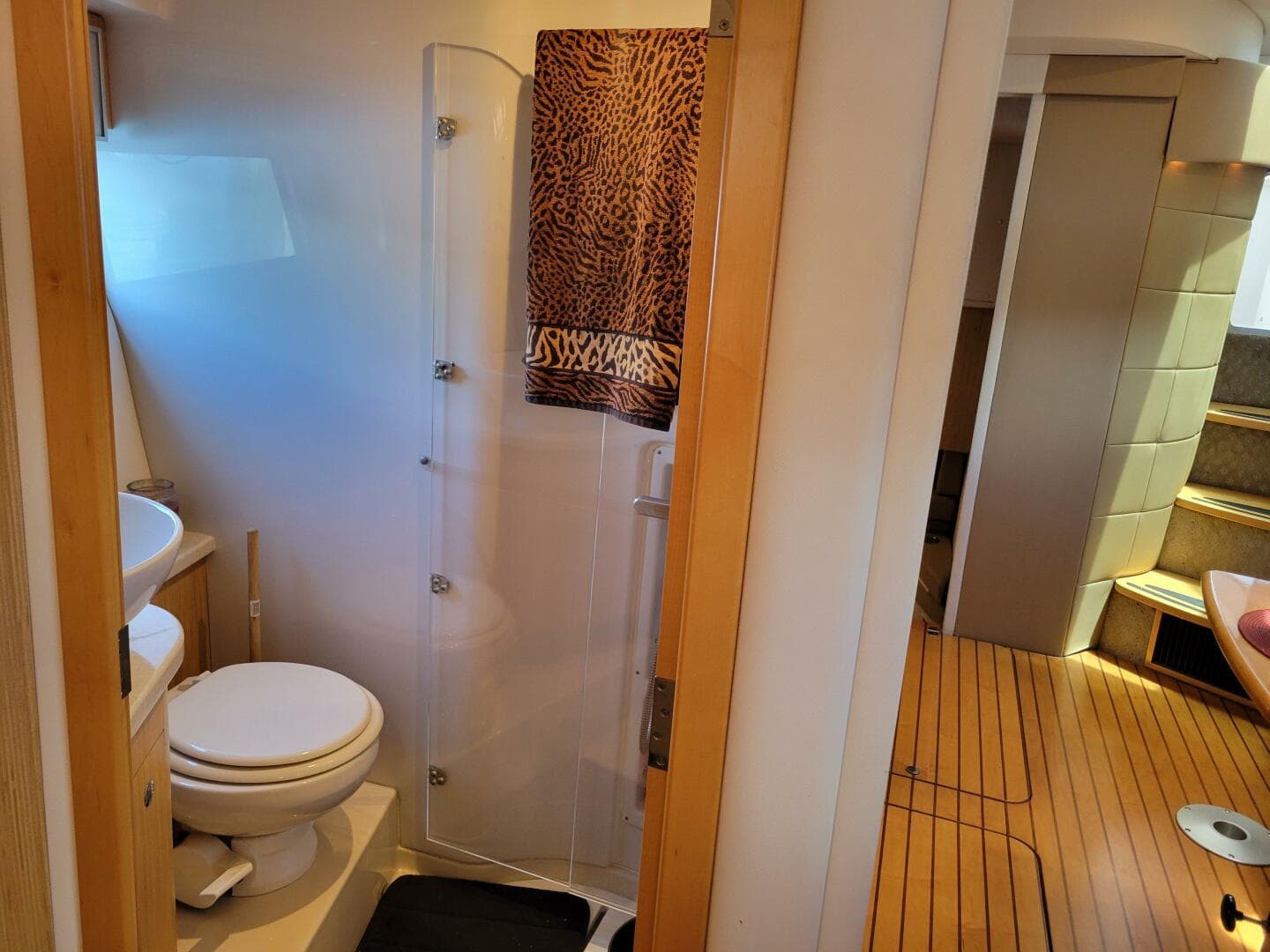 2012 Four Winns V435 — photo 39